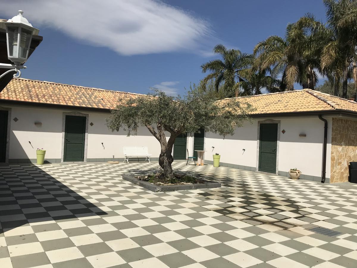 Borgo San Biagio Villa กาบาตาเบียโน ภายนอก รูปภาพ